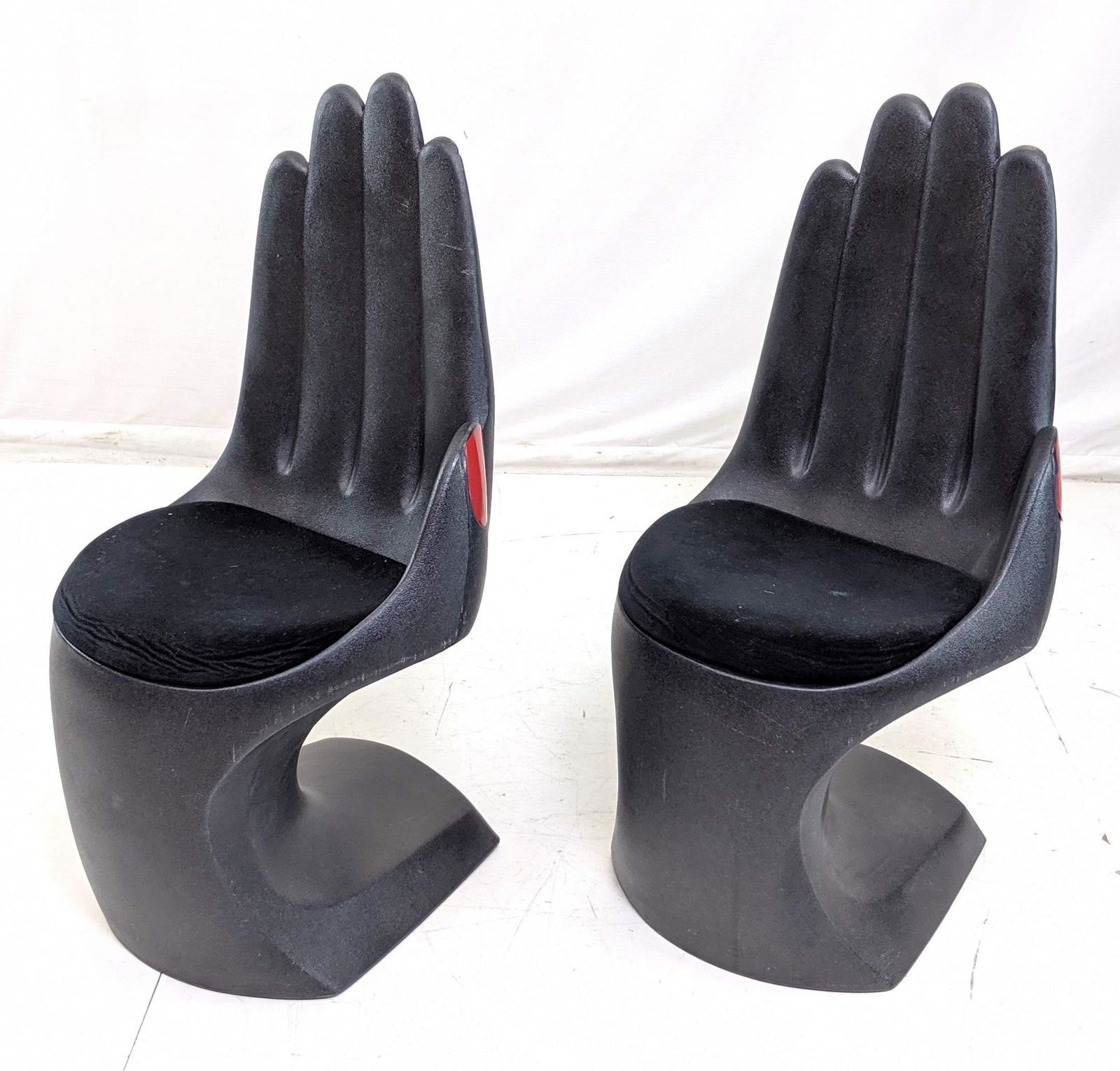 Pr Molded Plastic Hand Chairs. Black Molded forms Oct 08, 2019