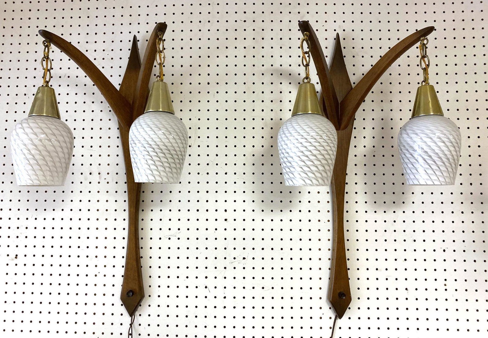 Pr Modernist American Walnut Wall Sconces. Wall p (1 of 8)