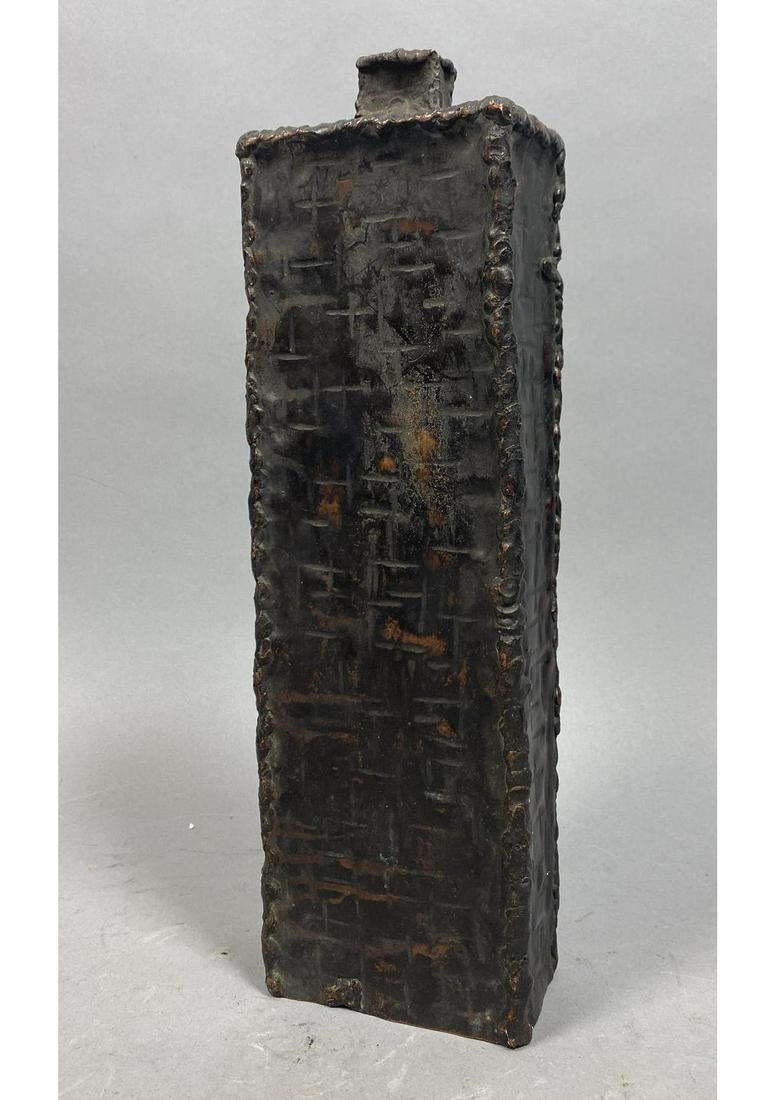 13 inch MARCELLO FANTONI Copper Vessel for Raymor Italy: 13 inch MARCELLO FANTONI Copper Vessel for Raymor Italy. Handhammered brutalist form with welded edges. Marked Fantoni Firenze for Raymor Italy.-- Dimensions: H: 13 inches: W: 4 inches: D: 2 inches --