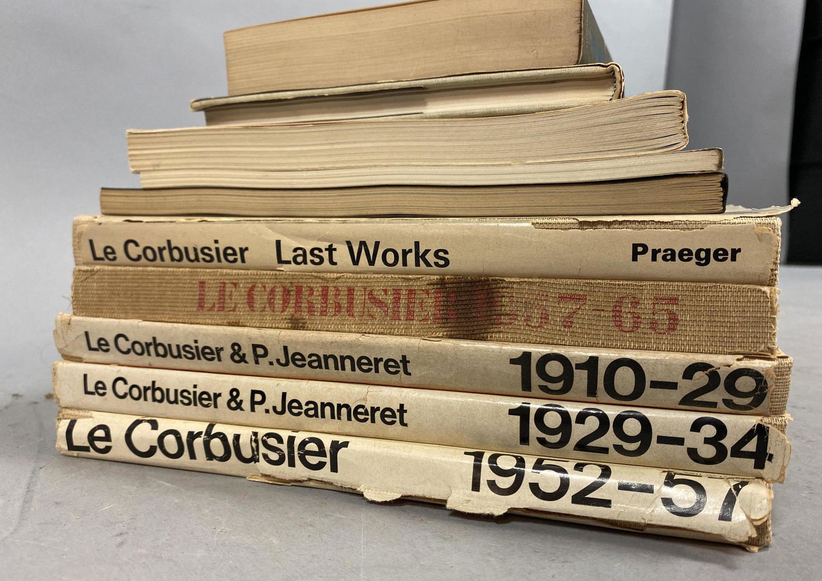 LE CORBUSIER, JEANNERET, LUDWIG MIES VAN DER ROHE Colle (1 of 13)