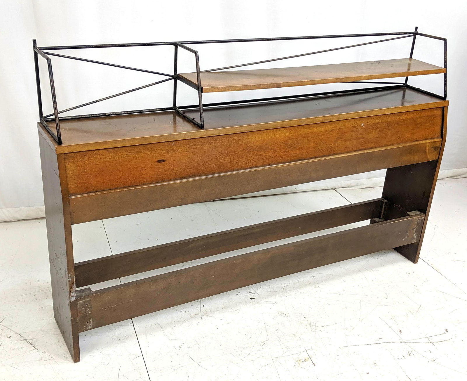 PAUL McCOBB Full Size Headboard with Iron Frame and She (1 of 10)