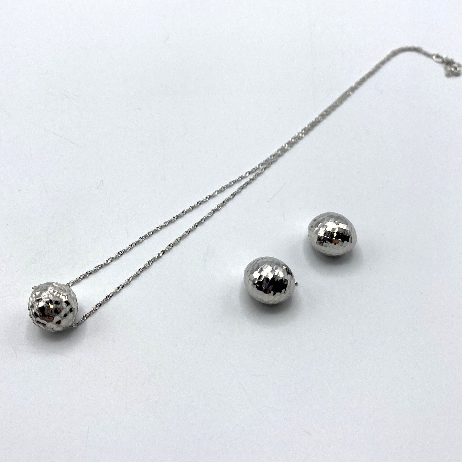 3pc 14K White Gold Ball Pendant Necklace, Earrings. Pie (1 of 6)