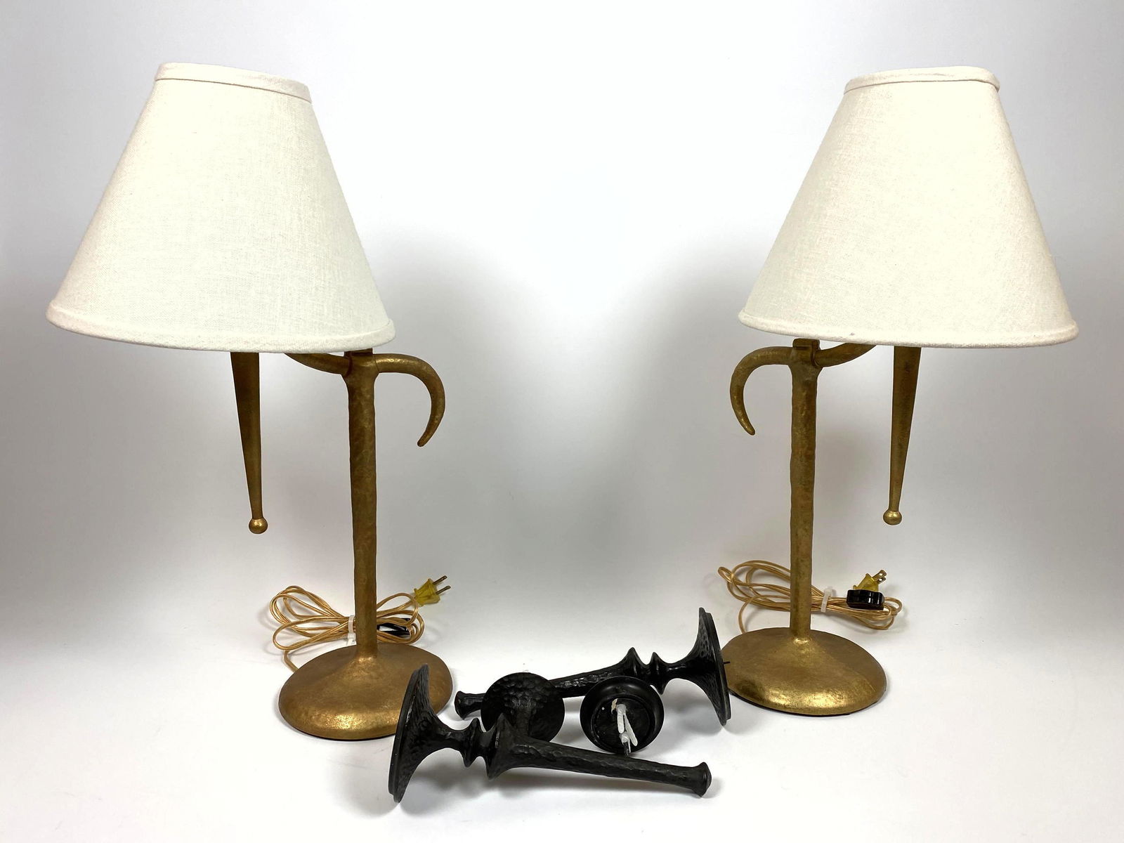 4pc Modernist Metal Lighting Lot. Pr Black Finish Metal (1 of 12)