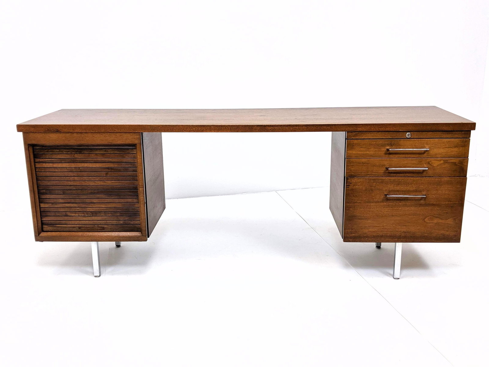 STOW & DAVIS Modernist Walnut Writing Desk. Office. Rol (1 of 14)