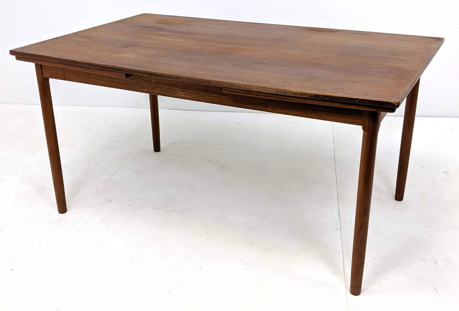 RANDERS Danish Modern Teak Dining Table. (1 of 12)