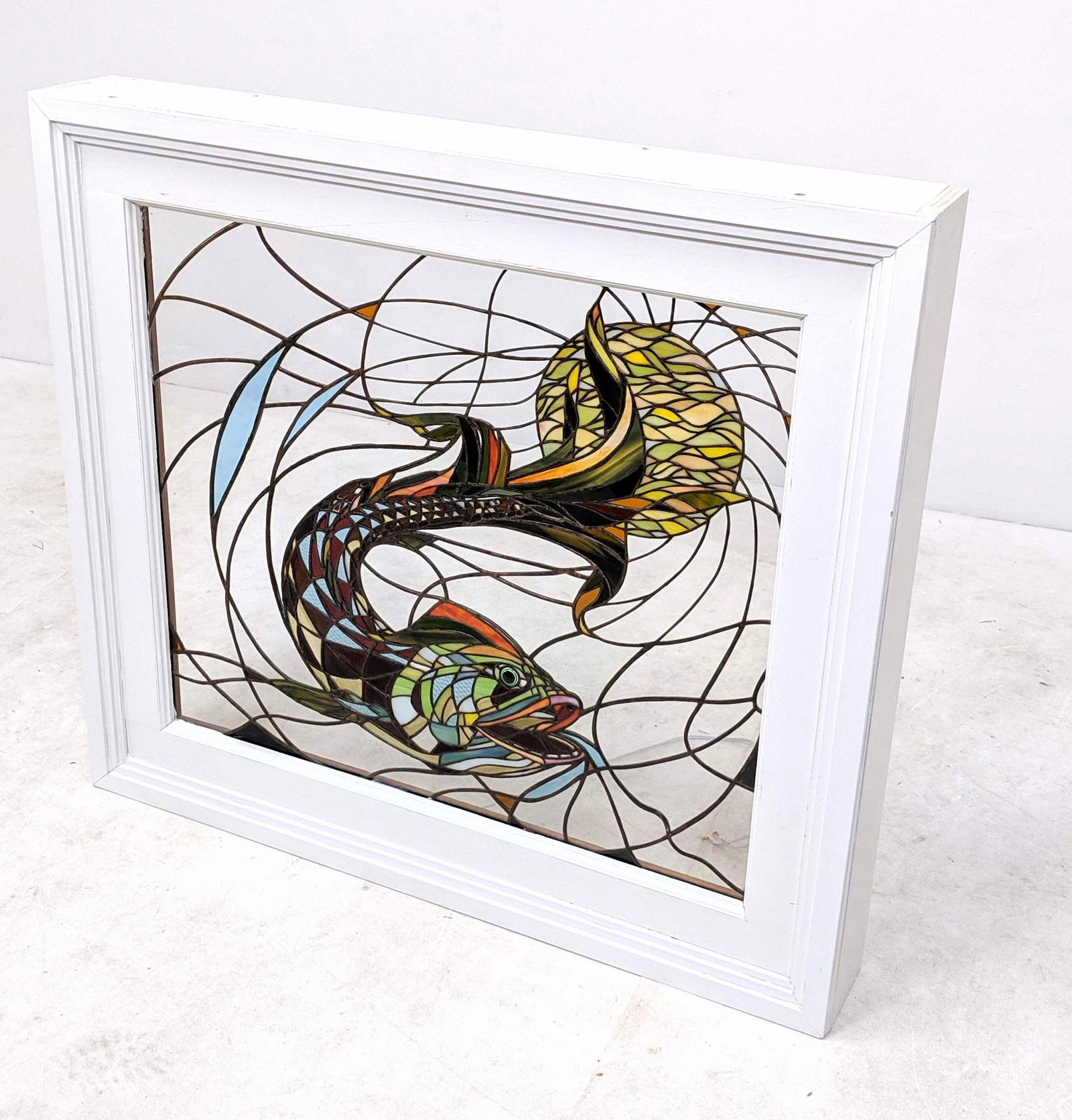 Decorator Stained Glass Fish Motif Wall Sculpture. Ligh (1 of 11)