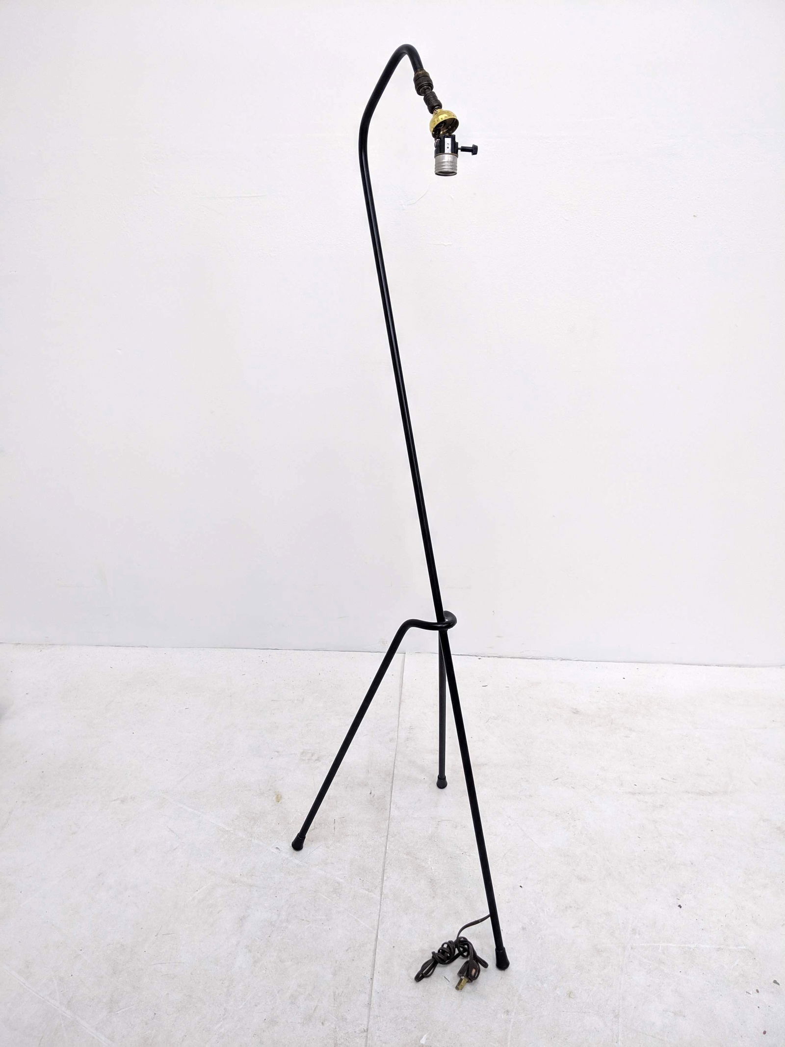 Modernist Enameled Iron Tripod Floor Lamp. Greta Grossm (1 of 10)