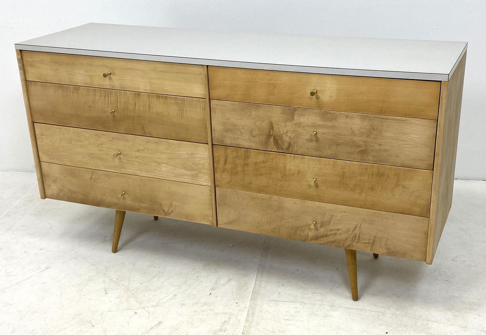 Paul McCobb Maple Low Dresser Credenza. (1 of 7)