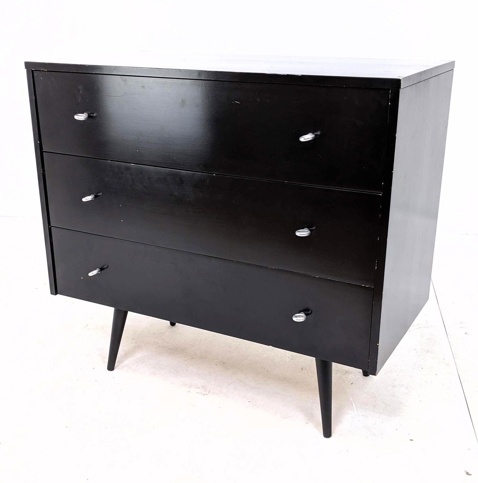 PAUL McCOBB Planner Group Low Dresser Chest of Drawers. (1 of 11)