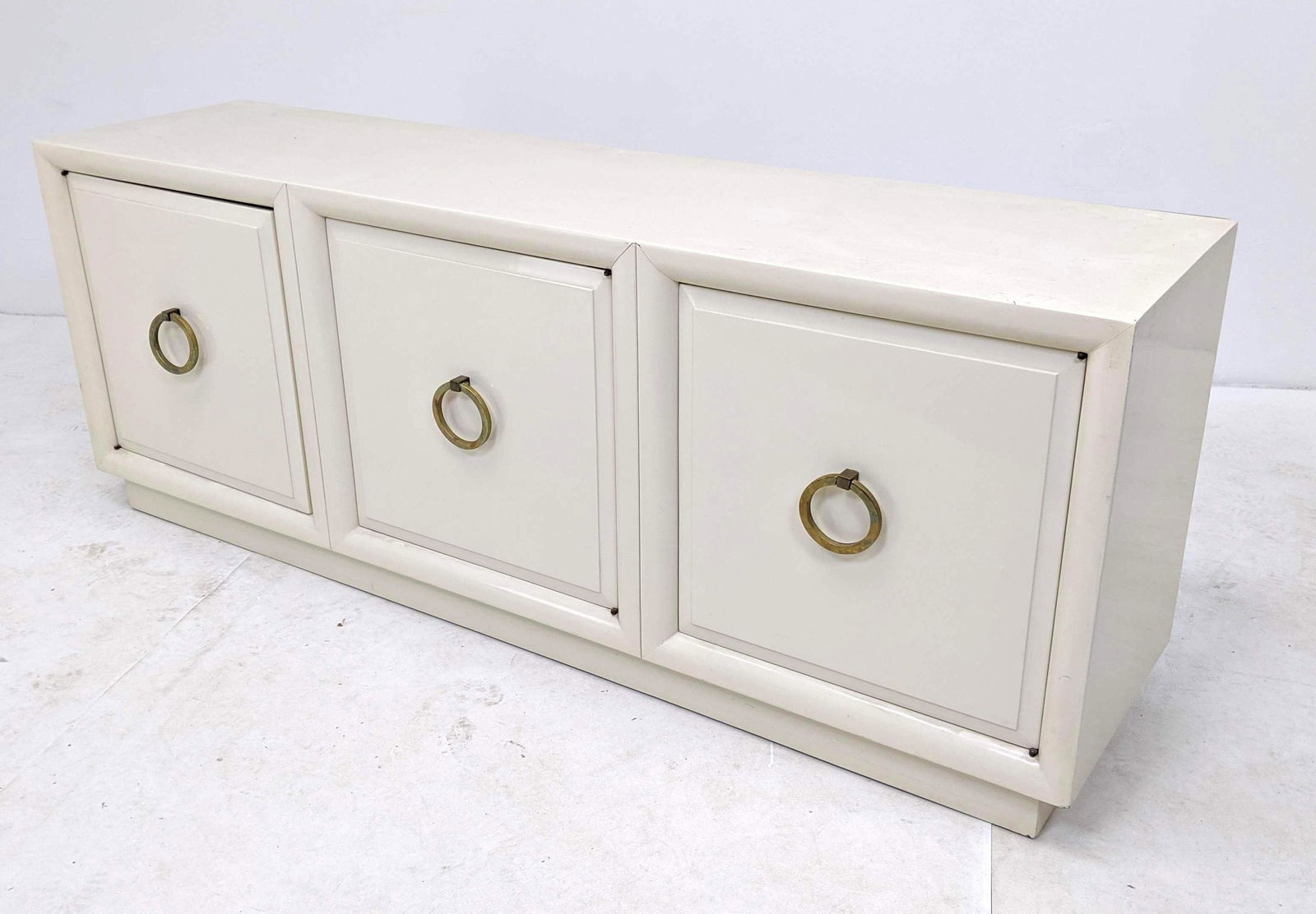 Robsjohn Gibbings for Widdicomb Decorator Credenza Side (1 of 7)