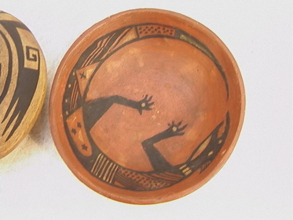 TWO pc Native American Indian Pottery. Unmarked - 2