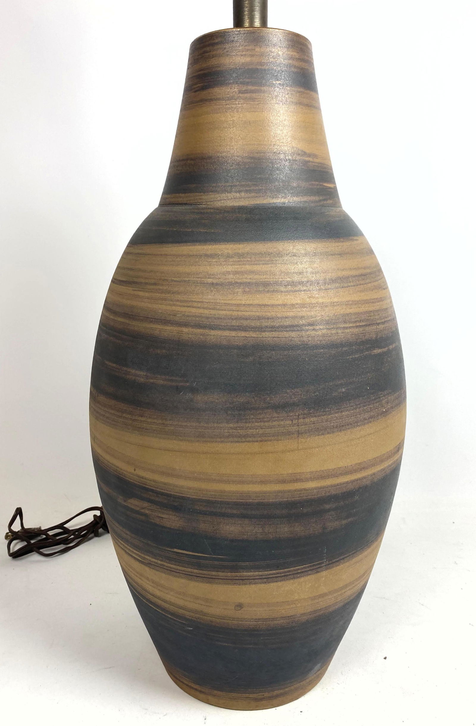 Modernist Italian Ceramic Art Pottery Table Lamp. Swirl (1 of 7)