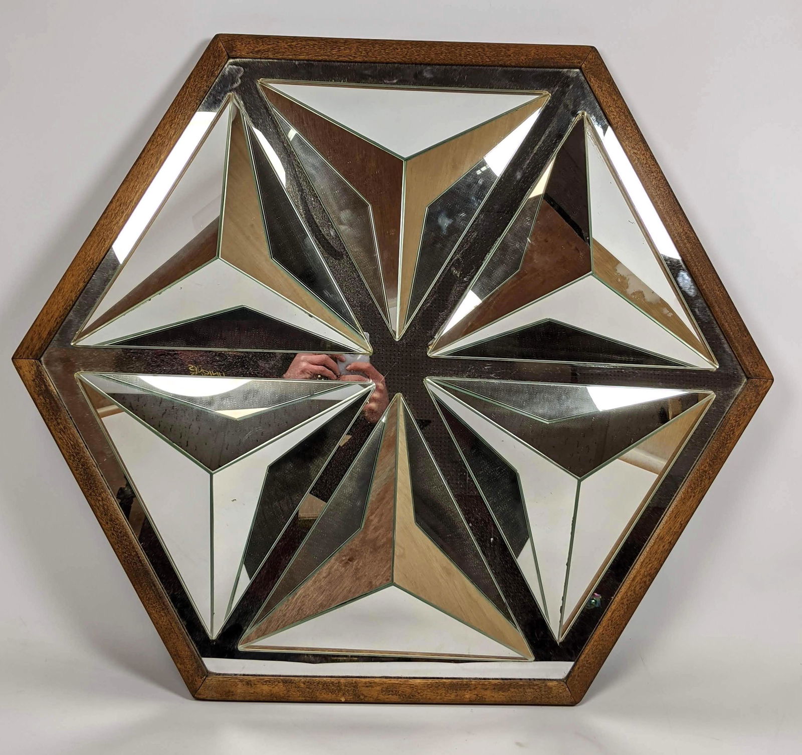 3D Hexagonal Wall Mirror Wood Frame. (1 of 14)
