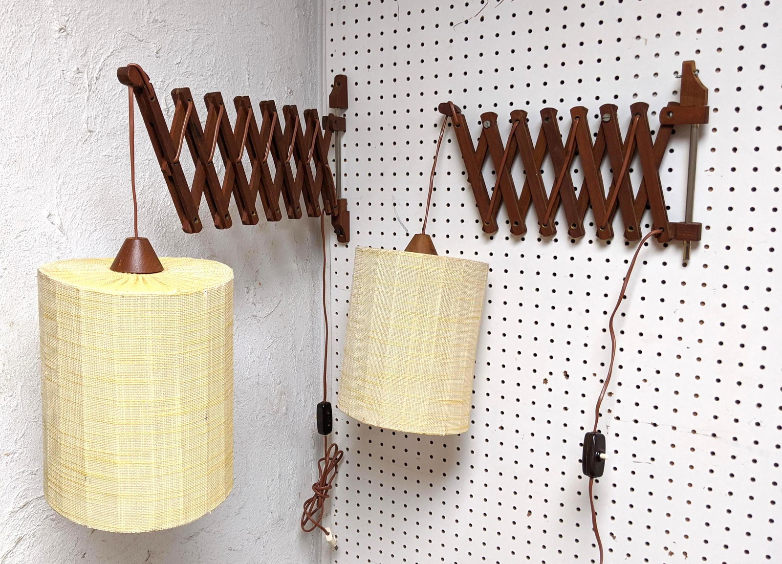 Pr Accordion Wall Pendant Lamps. Extends to 48".  Danis (1 of 13)