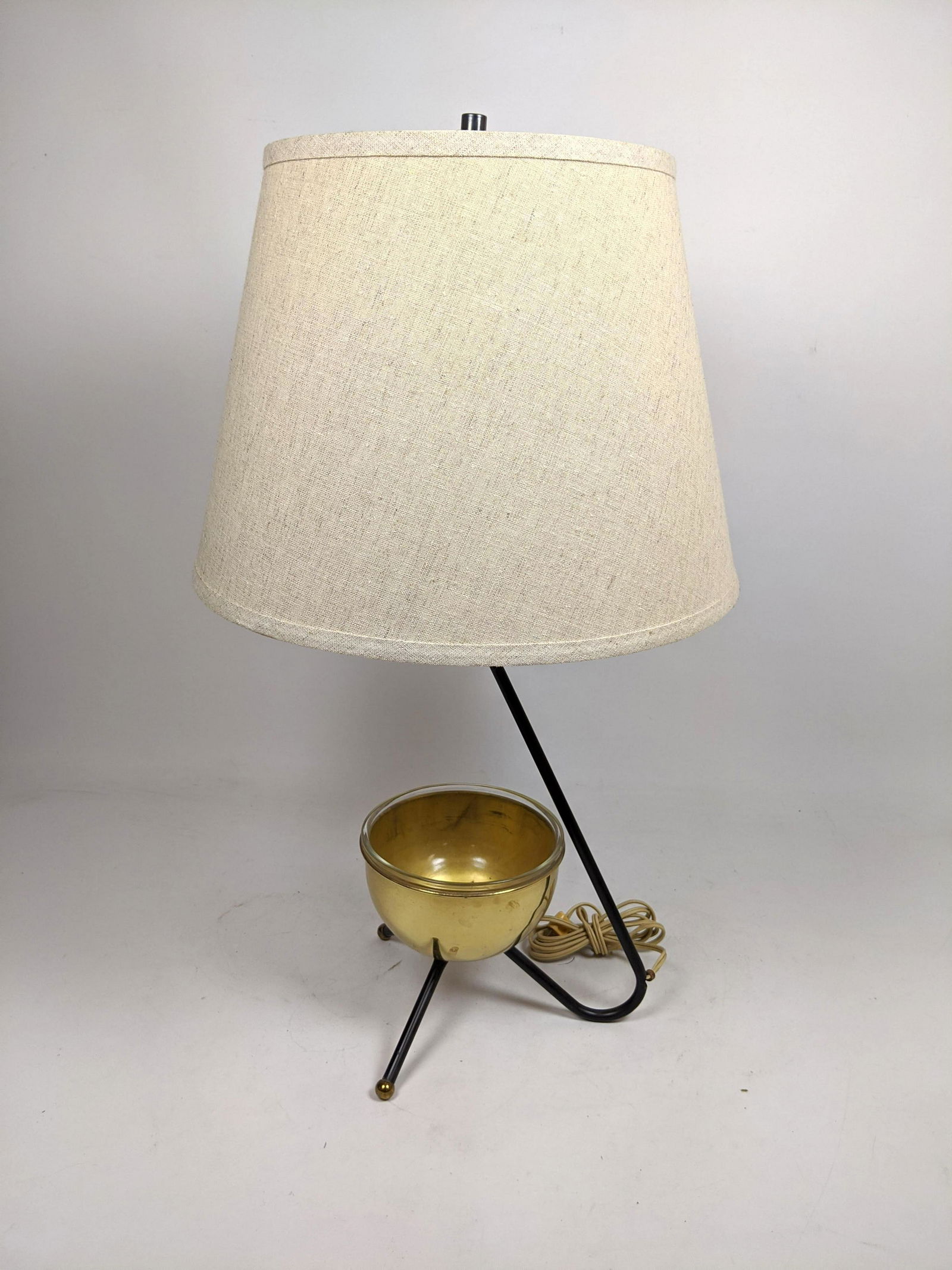 Modernist Hairpin Iron Table Lamp with Brass Bowl Plant (1 of 13)