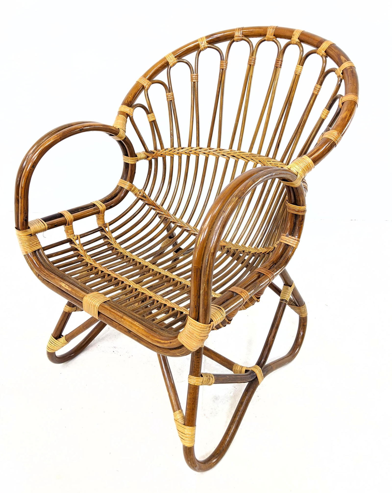 Franco Albini Style Woven Rattan Arm Chair. (1 of 8)
