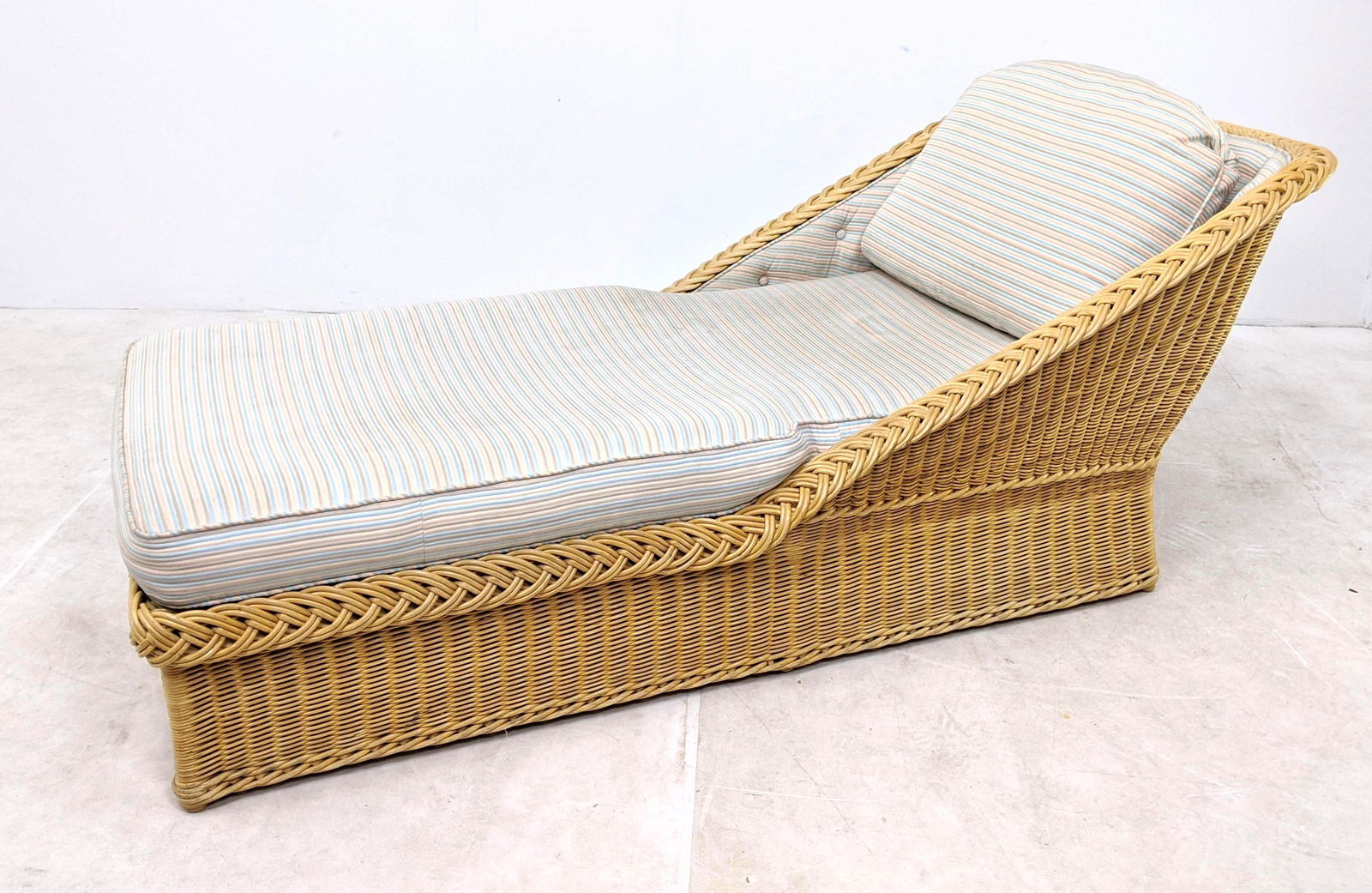 BIELECKY BROS Wicker Chaise Lounge Chair. Striped cushi (1 of 9)