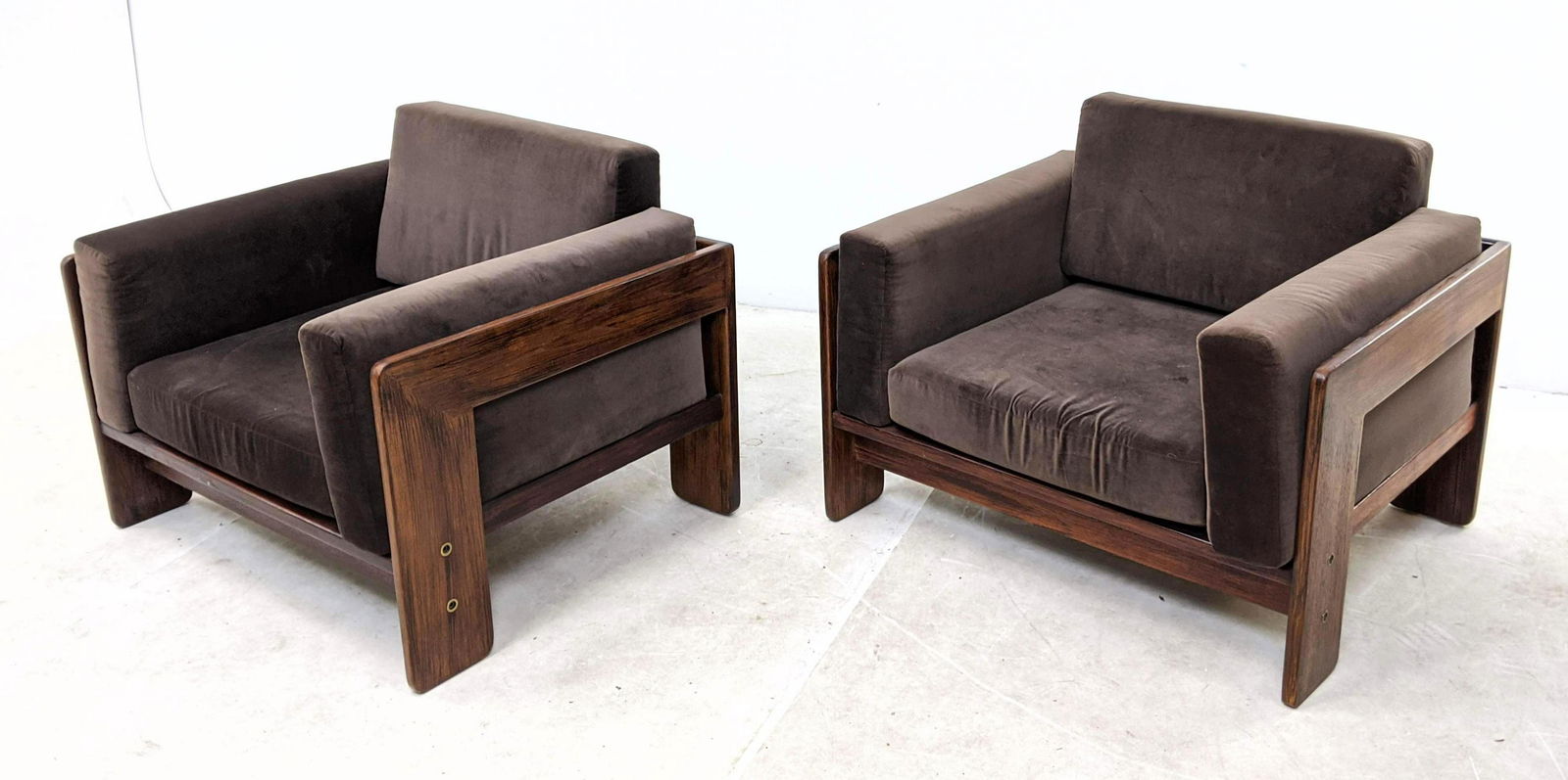 Pr TOBIA SCARPA 'Bastiano' Arm Lounge Chairs. Rosewood (1 of 14)