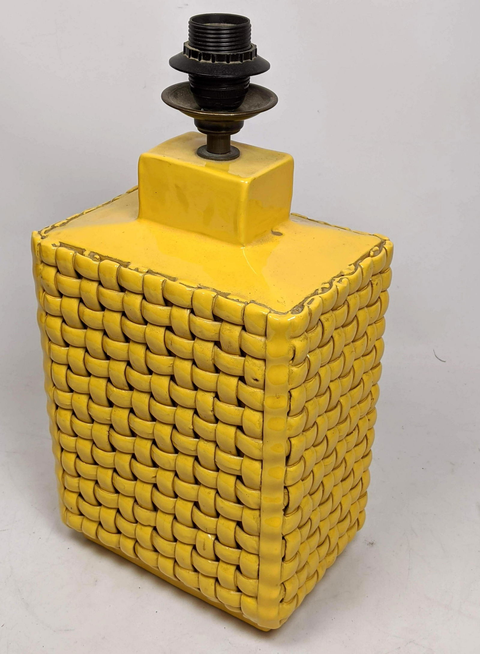 Italian Yellow Glazed Basket Weave Lamp. Ceramic Potter (1 of 11)