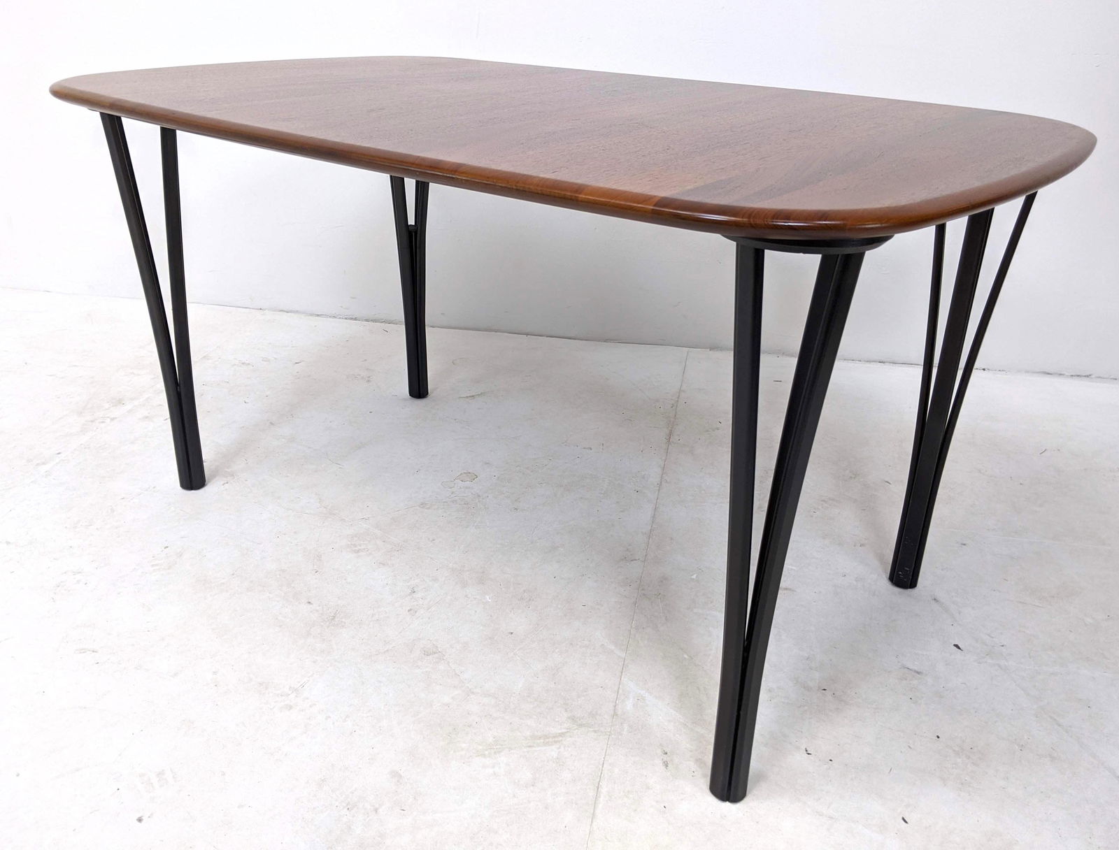 SEVERIN HANSEN for HASLEV Danish Modern Teak Table. Di: SEVERIN HANSEN for HASLEV Danish Modern Teak Table. Dining table with black legs. Marked.-- Dimensions: H: 28.5 inches: W: 55 inches: D: 35 inches ---