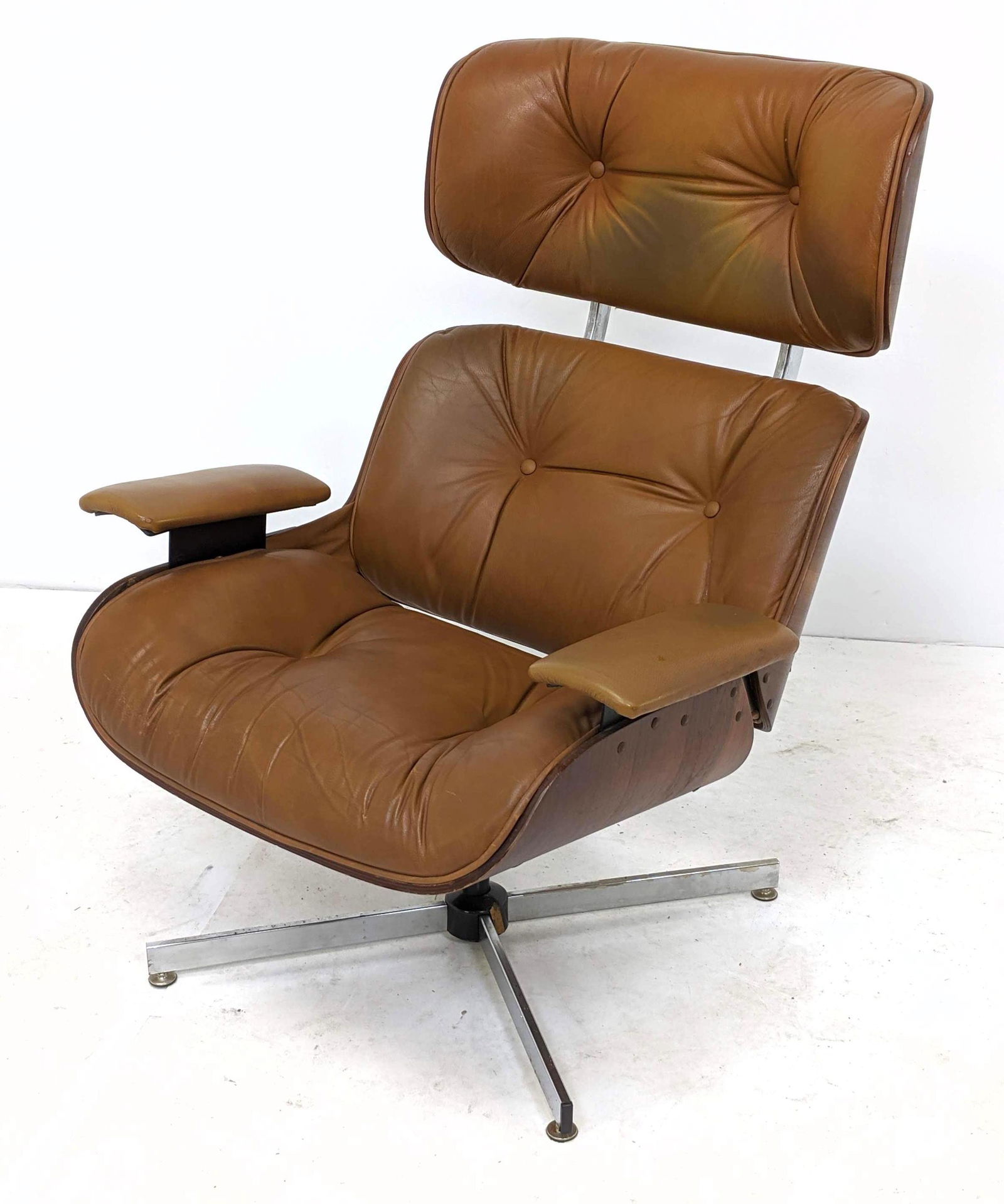 Camel Leather Eames Style Lounge Arm Chair. (1 of 8)