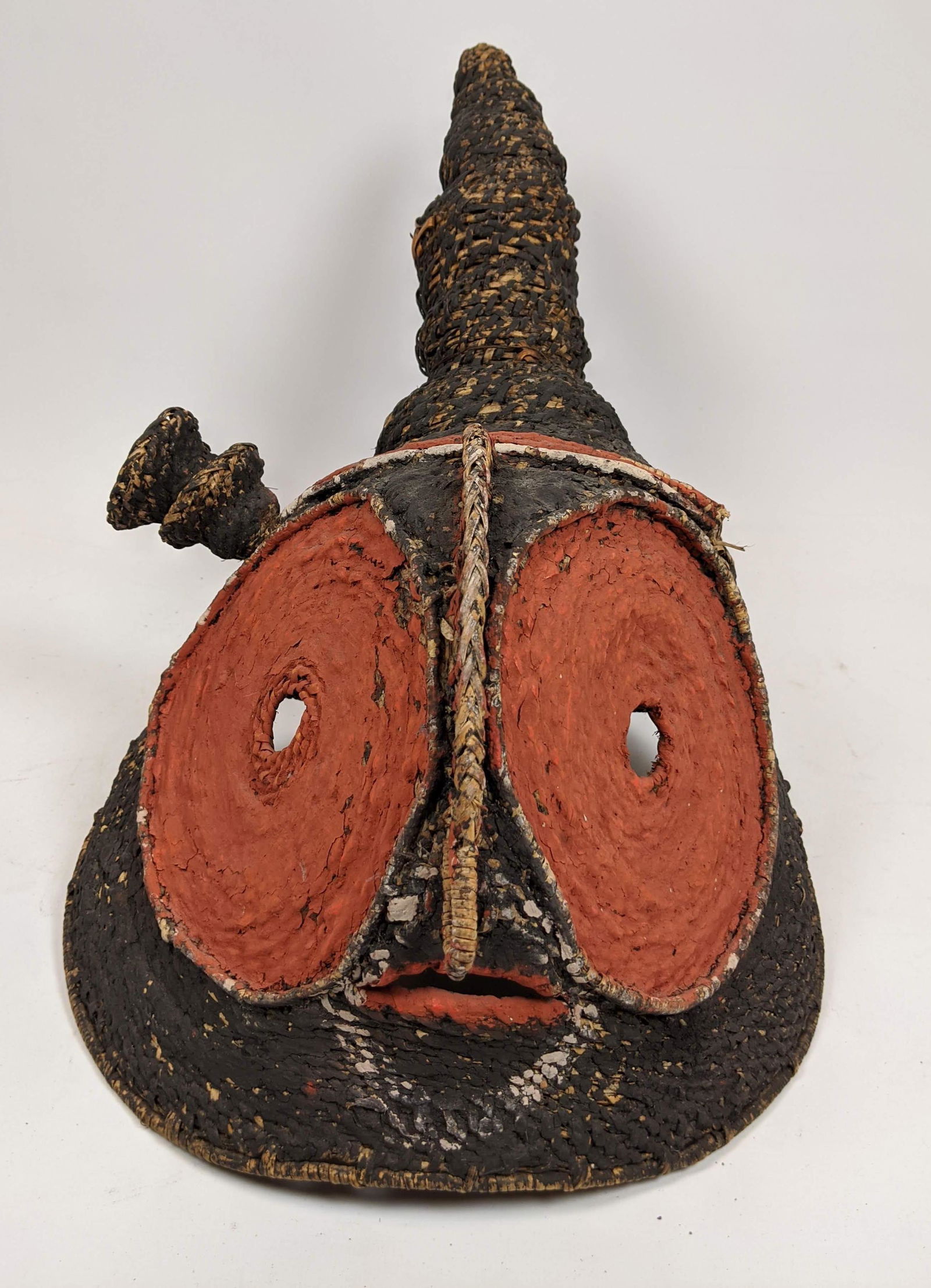 Tribal Ethnic Figural Woven Reed Owl Mask. Woven basket (1 of 11)