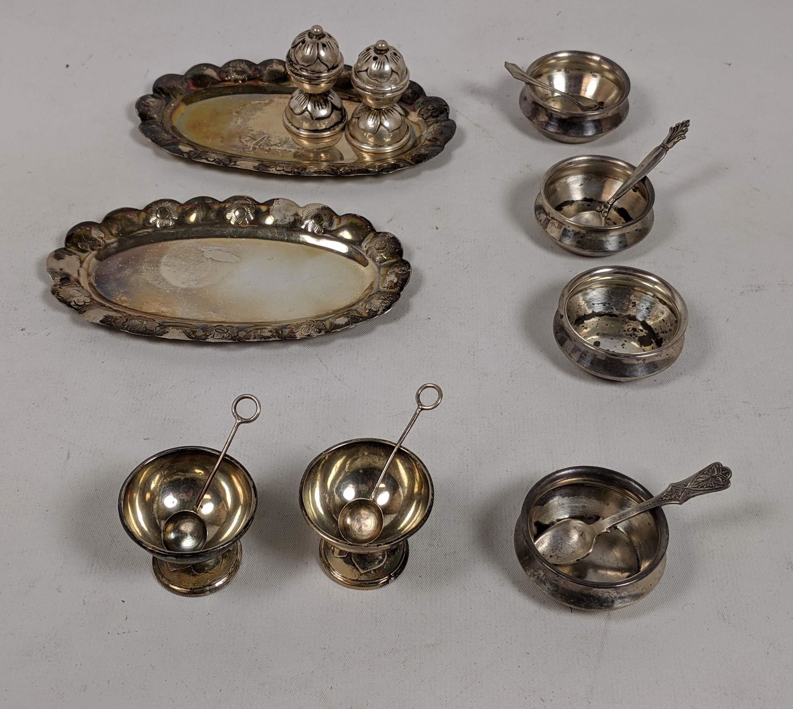 15pc Sterling Silver Salts and Trays. 4 salts, 2 footed (1 of 20)