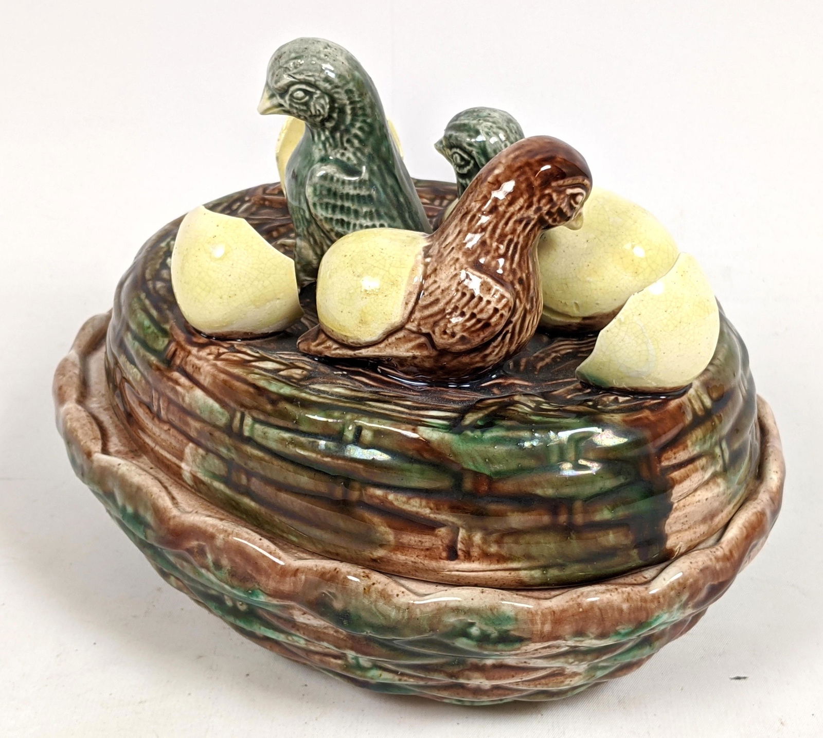 Vintage Majolica Tin glaze Lidded Box. Egg form basket (1 of 11)