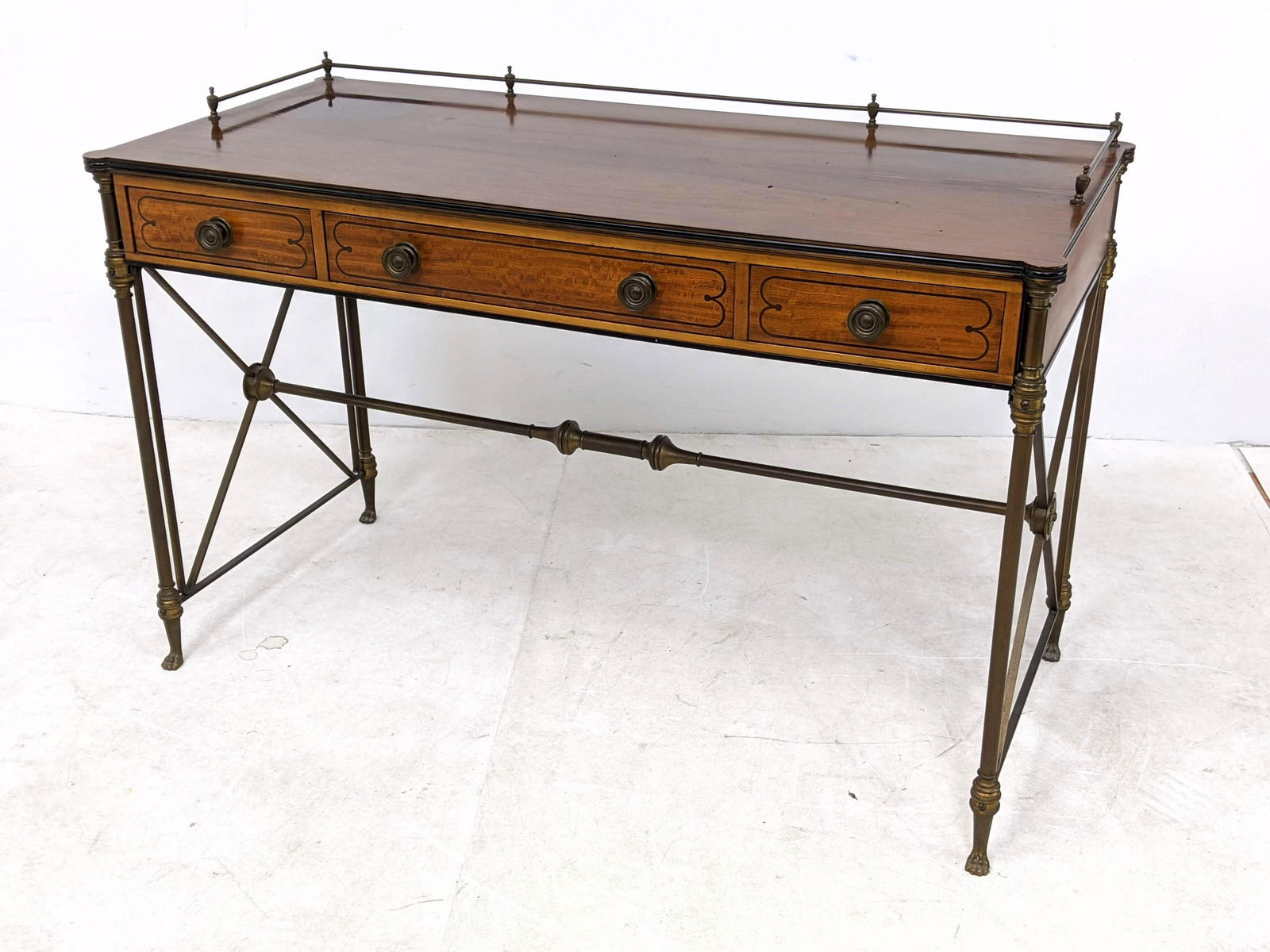KITTINGER BUFFALO Regency Style Writing Desk.  Desk wit (1 of 11)