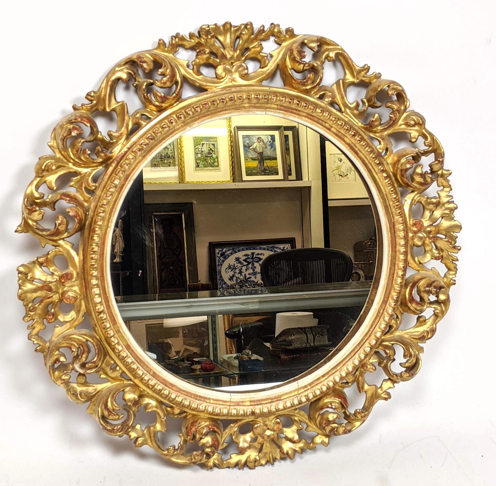Antique Gilt Gesso Carved Wood Round Framed Mirror. Dee (1 of 8)
