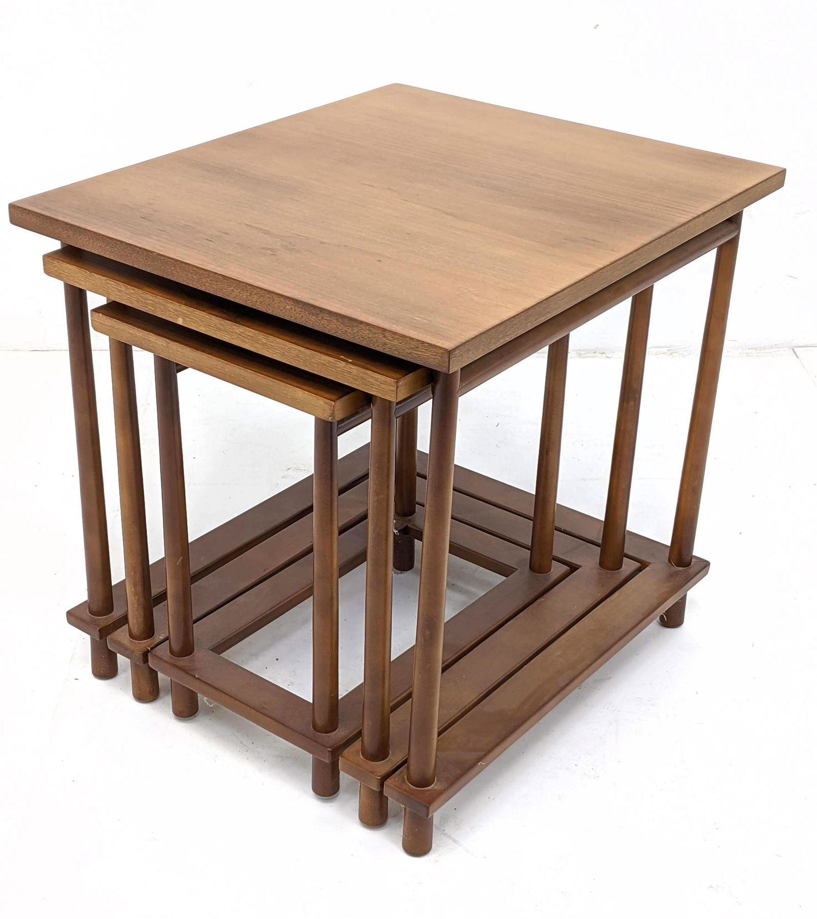 3pc TH ROBSJOHN GIBBINGS for WIDDICOMB Nesting Tables. (1 of 9)