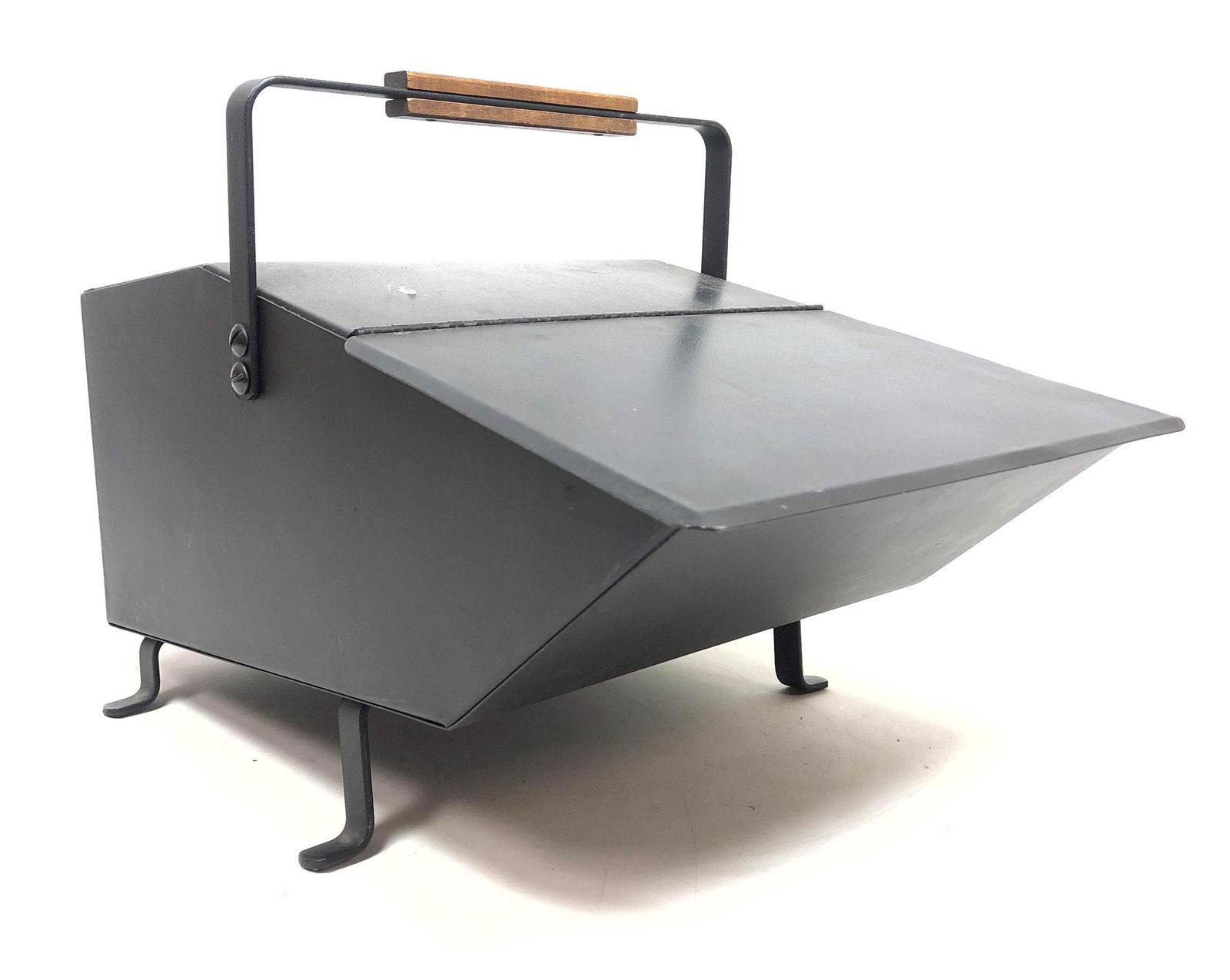 PILGRIM Modernist Tinder Box Coal Scuttle. No mark foun (1 of 8)