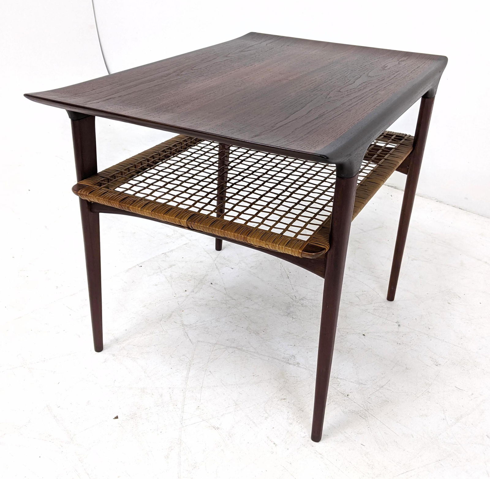 Danish Modern Teak Side End Table w Lower Woven Shelf. (1 of 11)