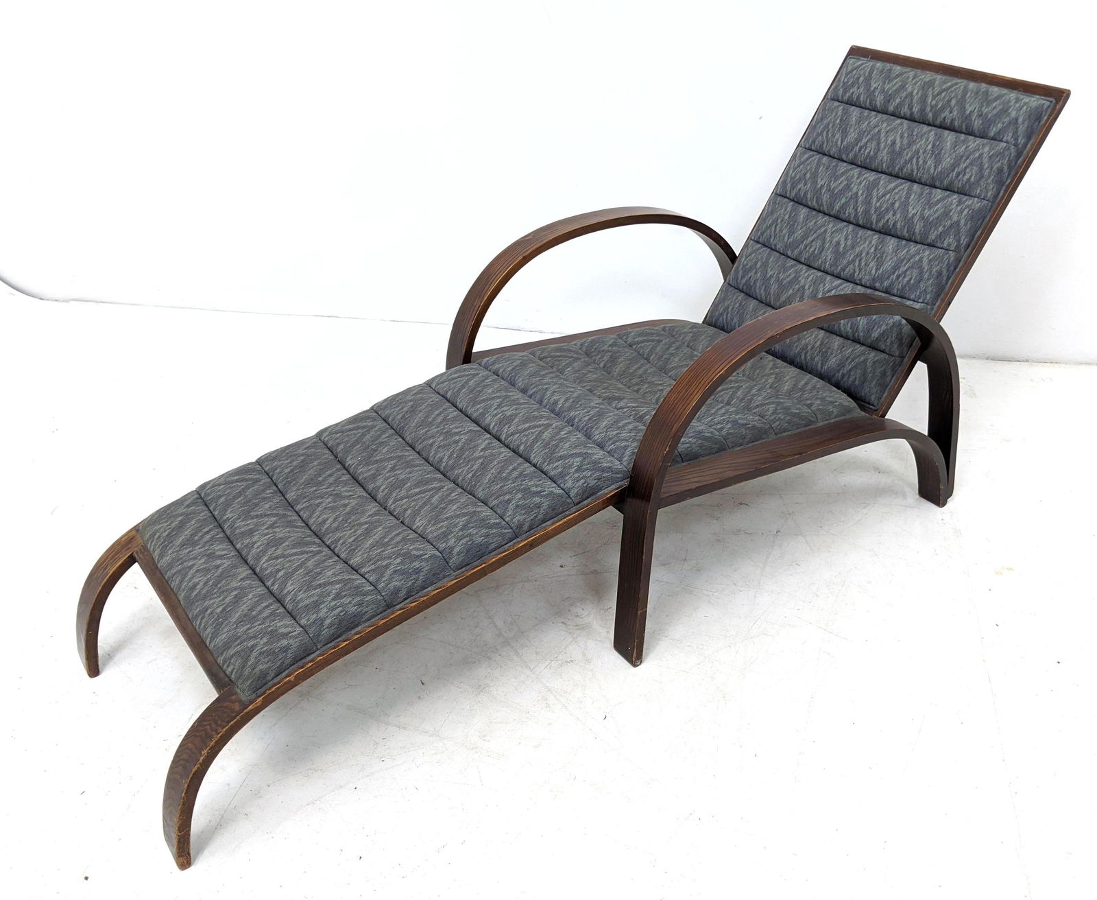 WARD BENNETT Bentwood Chaise Lounge Chair for Brickel A: WARD BENNETT Bentwood Chaise Lounge Chair for Brickel Associates. Marked.-- Dimensions: H: 30 inches: W: 24 inches: D: 68 inches ---