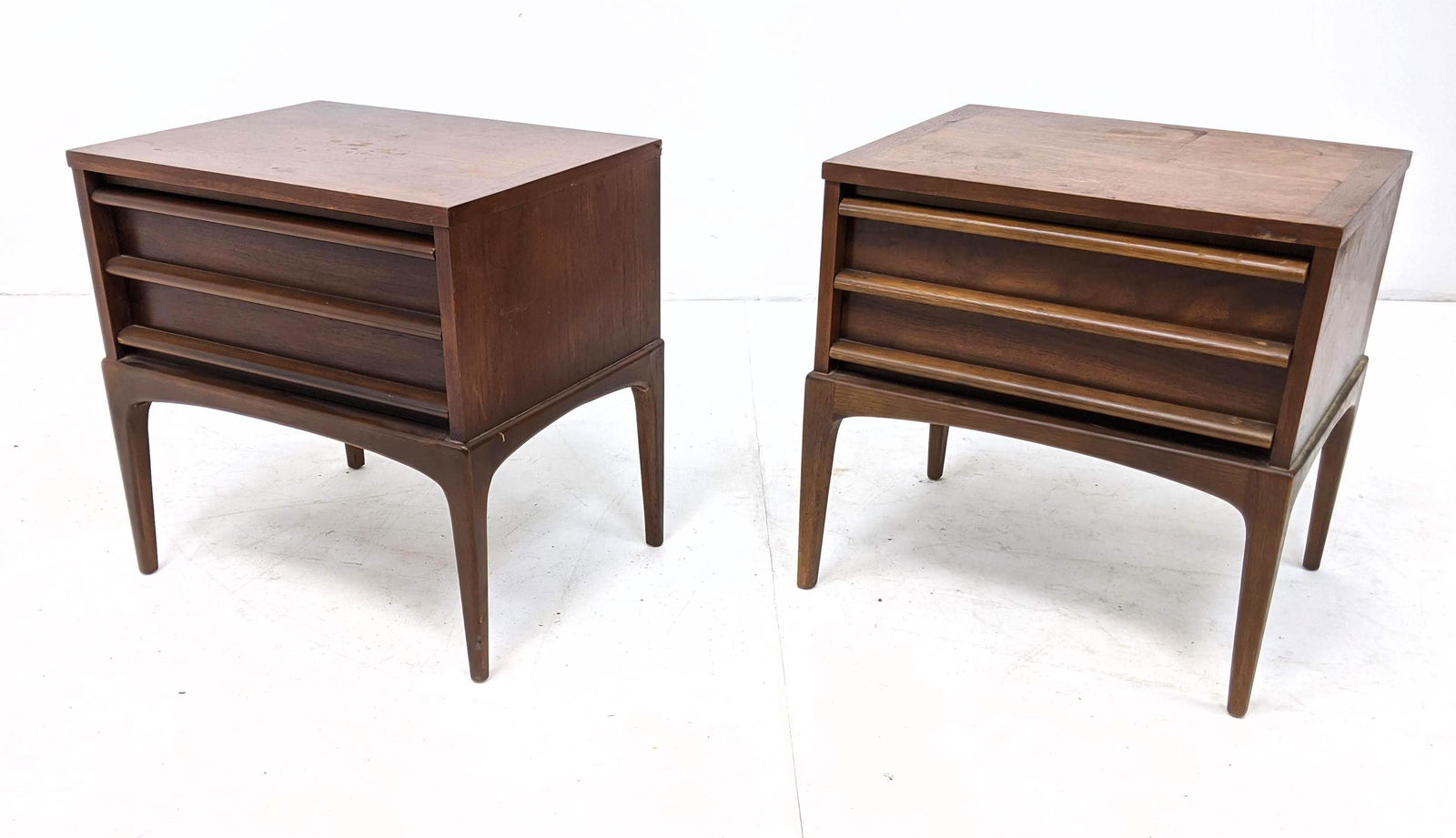 Pr LANE American Modern Walnut Night Stands End Tables. (1 of 14)