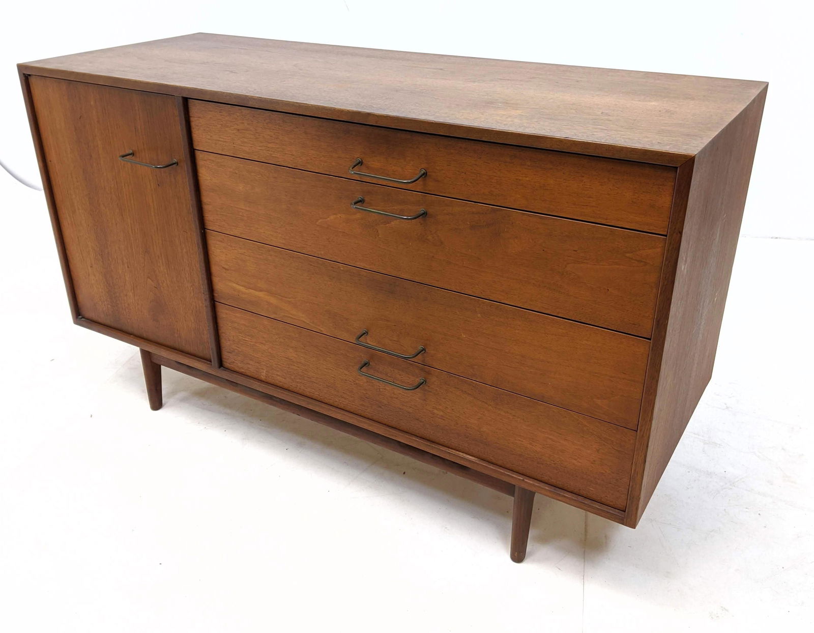 JENS RISOM American Modern Walnut Credenza Sideboard. R (1 of 11)