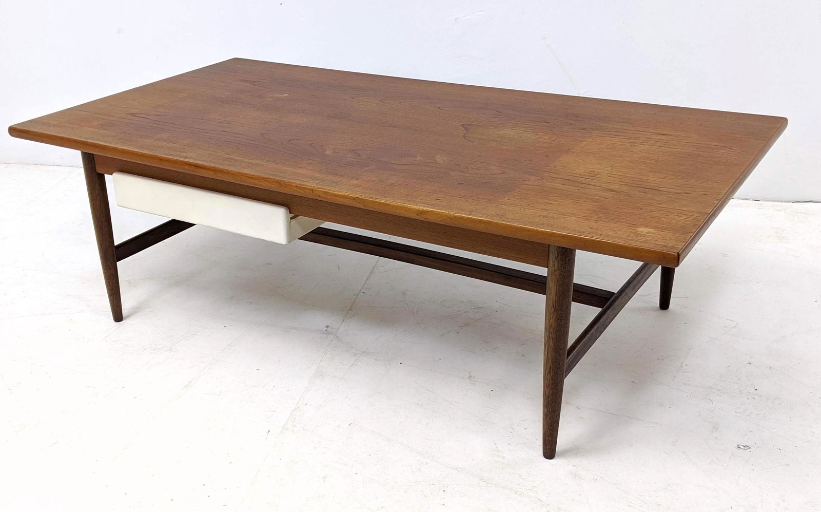 Scandinavian Modern Teak Coffee Cocktail Table with whi (1 of 10)