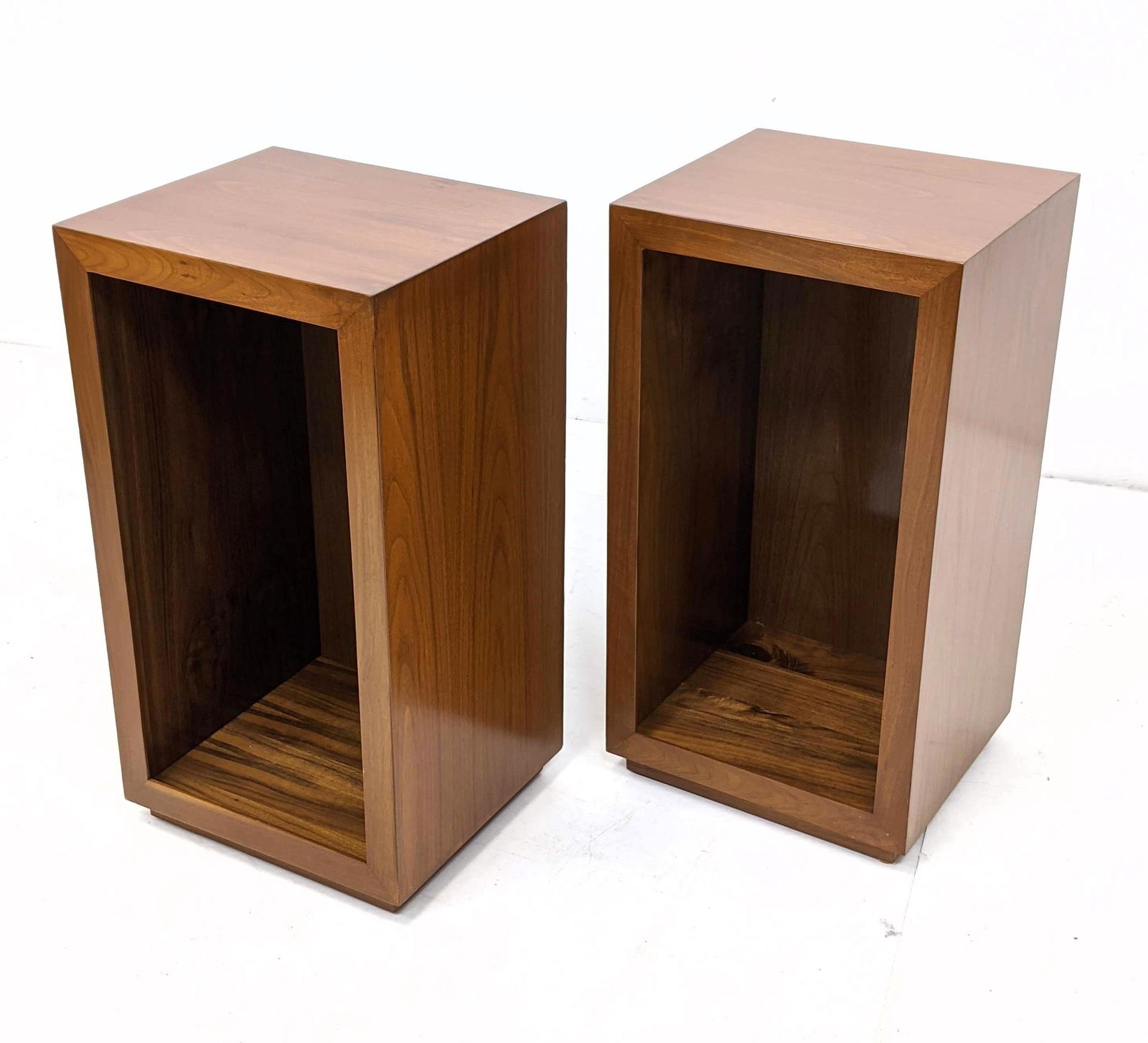 Pr American Modern Side Cabinet End Tables.  Open with (1 of 10)