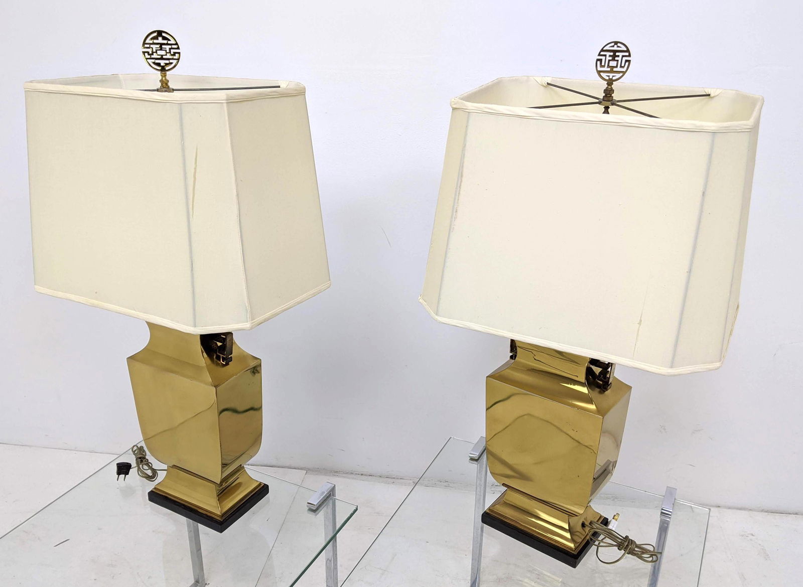 Pr Decorator Asian Inspired Brass Table Lamps. (1 of 12)