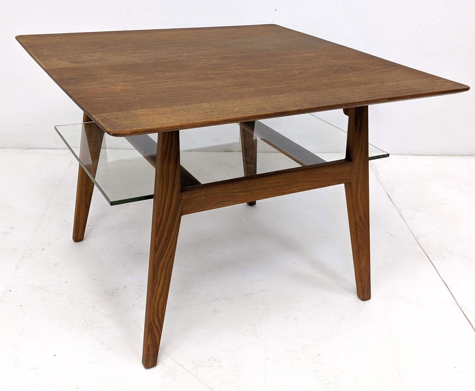 JENS RISOM American Modern Walnut Side Occasional Table (1 of 8)