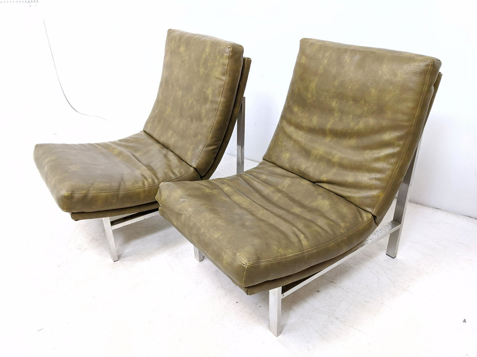 Pr Milo Baughman Style Chrome Sling Lounge Chairs (1 of 12)