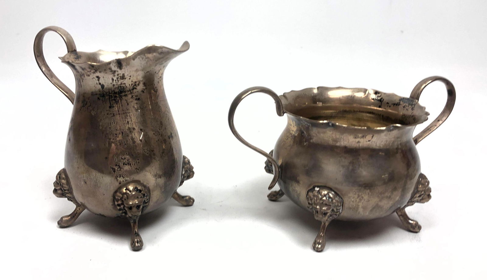 Pr Sterling Silver Lion Footed Creamer and Sugar. (1 of 8)