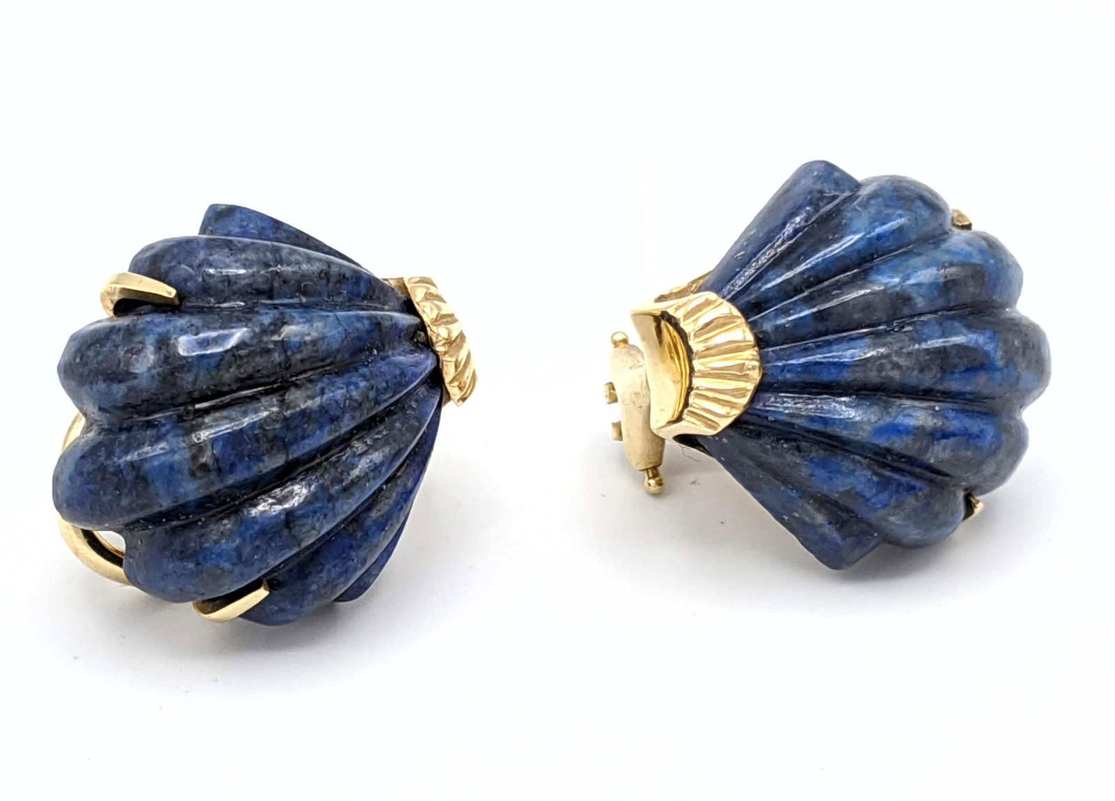 Pr 14k Gold Carved Lapis Vintage Earrings. Shell form c (1 of 7)