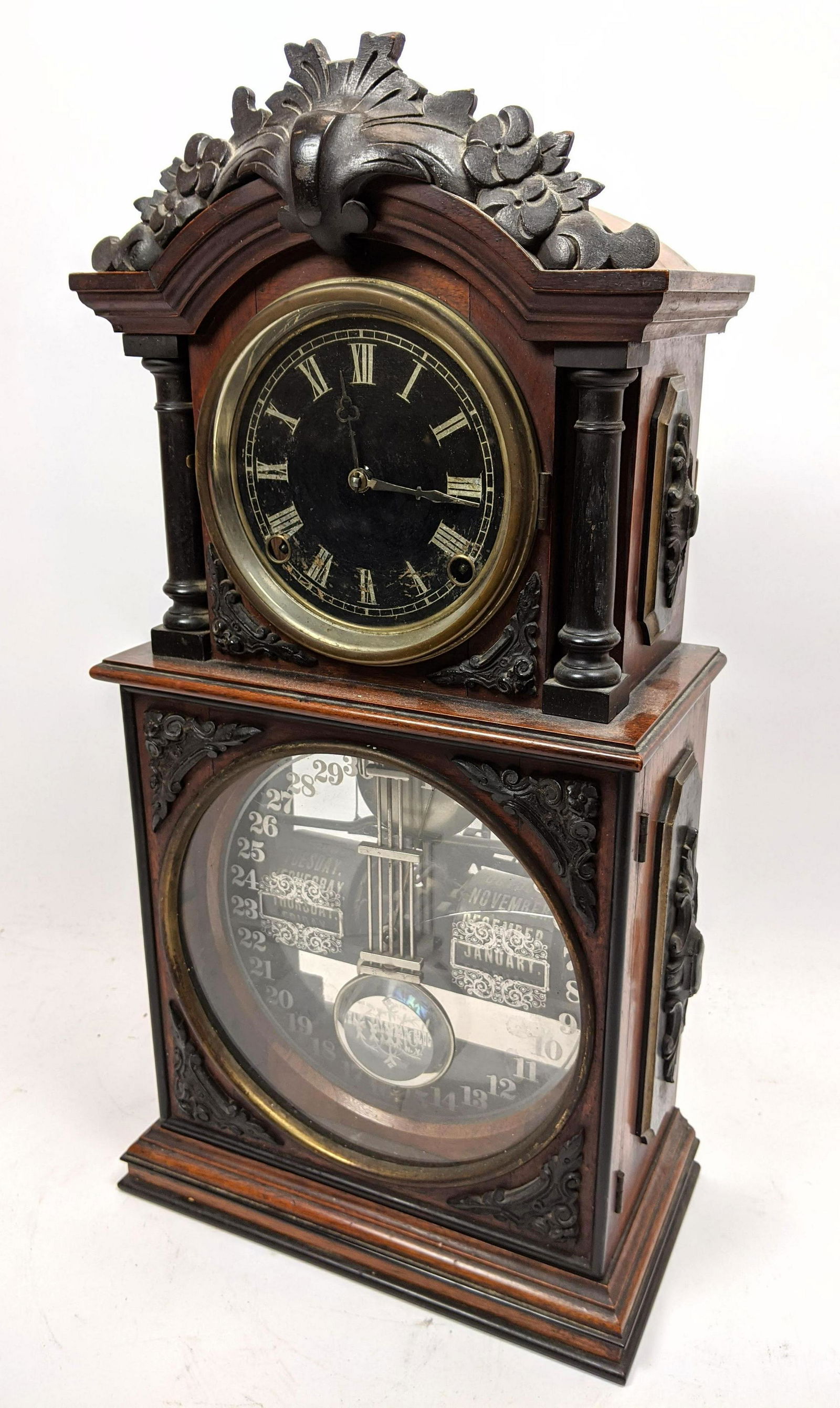 Antique ITHACA Carved Wood Mantle Calendar Clock. Displ (1 of 17)