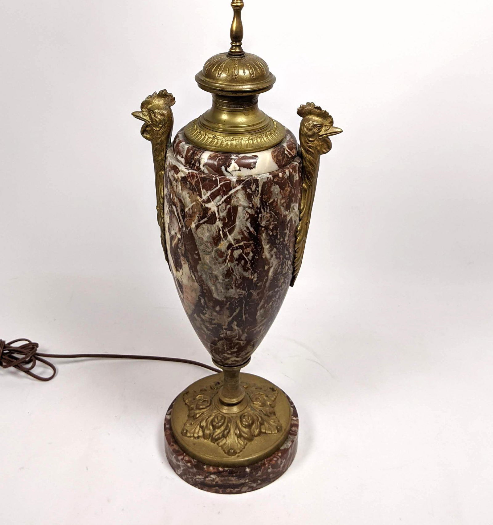 Rouge Marble and Gold Gilt Bronze Table Lamp Rooster (1 of 12)