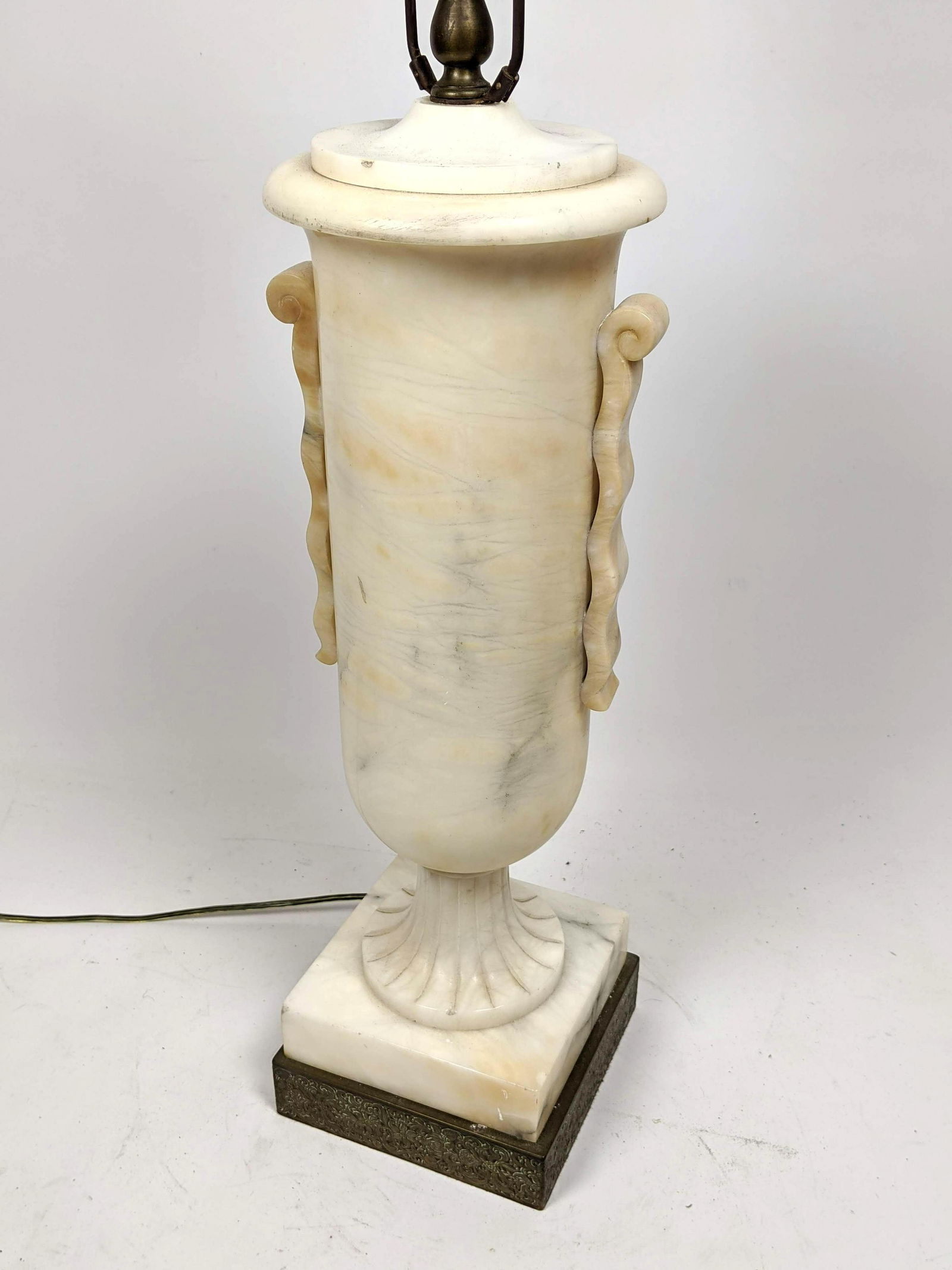 Large Cylindrical Alabaster Table Lamp with Wavy Handle (1 of 15)