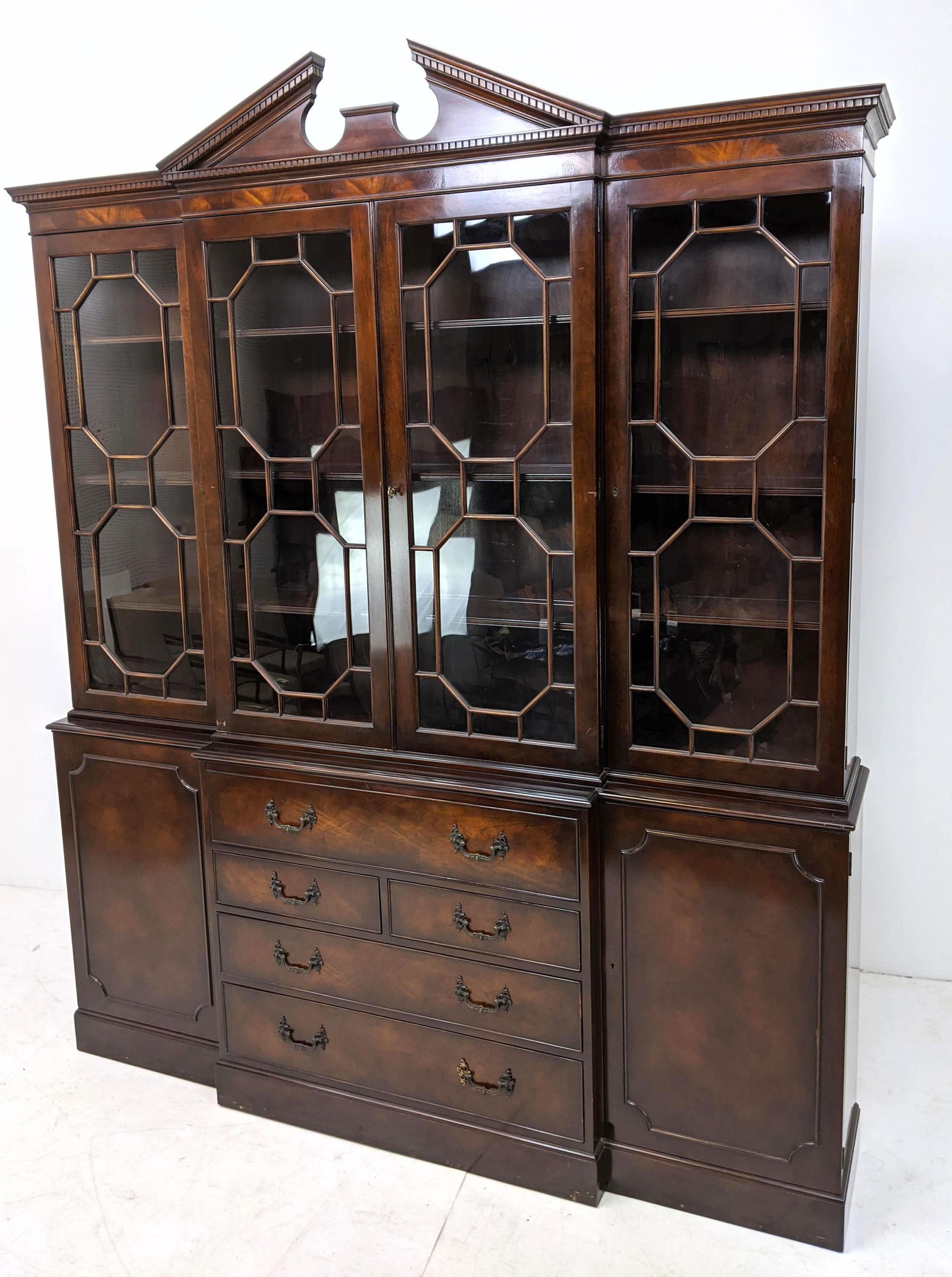 BAKER Glass Front China Cabinet Hutch with Pull Out Des (1 of 11)