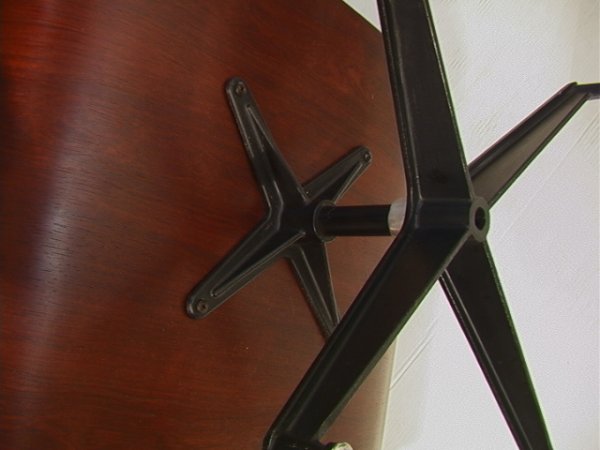 EAMES Herman Miller Rosewood Lounge Chair and Ottom - 7