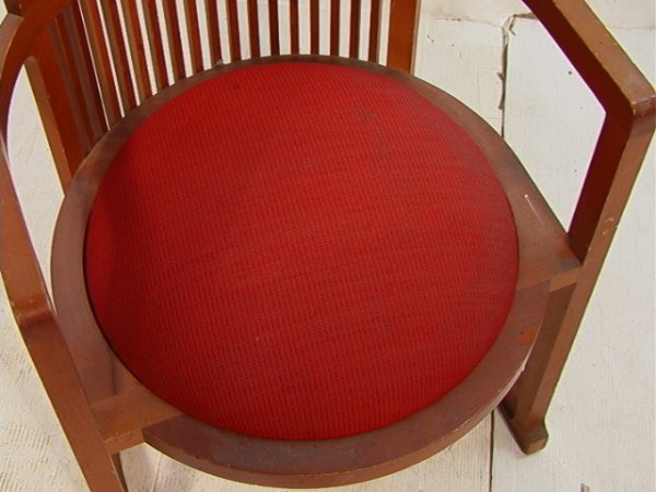Frank Lloyd WRIGHT for CASSINA Arm Chair. Drop in - 2