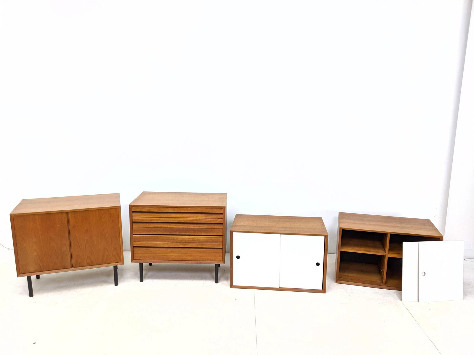 4pcs Cadovius Cabinets.  2 cabinets with added legs.  2 (1 of 12)